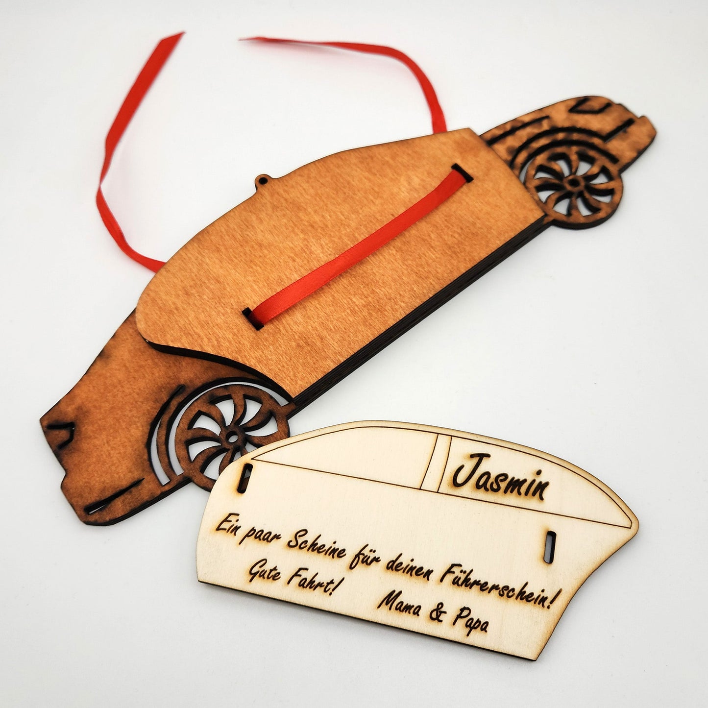 personalisiertes Auto aus Holz mit Geldfach | Wandbild | Geldgeschenk - Nanino Design Onlineshop -