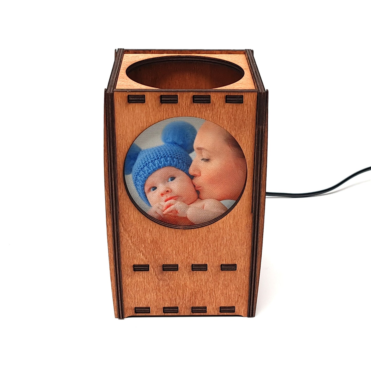Fotolampe aus Holz mit 3 persönlichen Fotos - Bilderleuchte - Nanino Design Onlineshop -