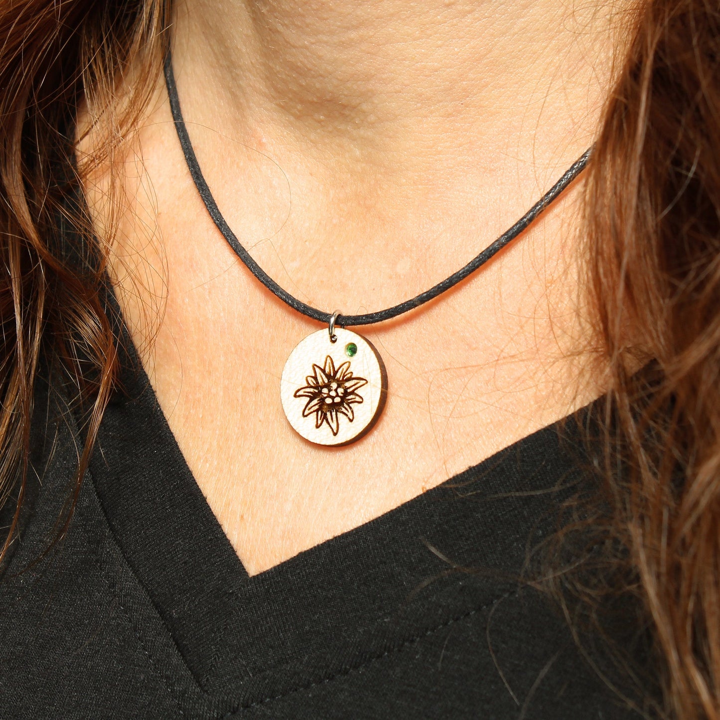 Halskette "Edelweiss" mit Glitzerstein - Nanino Design Onlineshop -