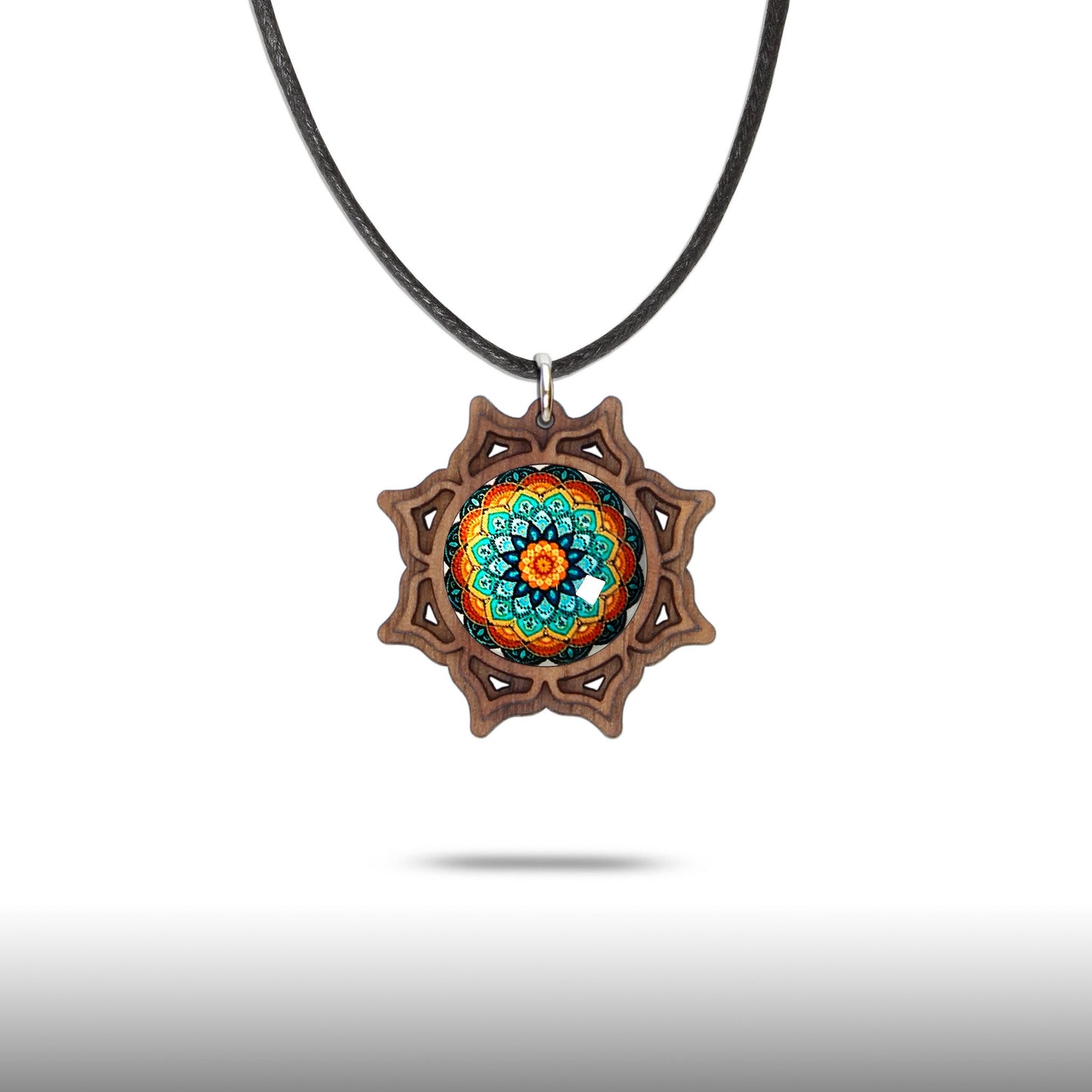 Halskette Mandala "Mond" aus Holz mit Glasstein - Nanino Design Onlineshop -