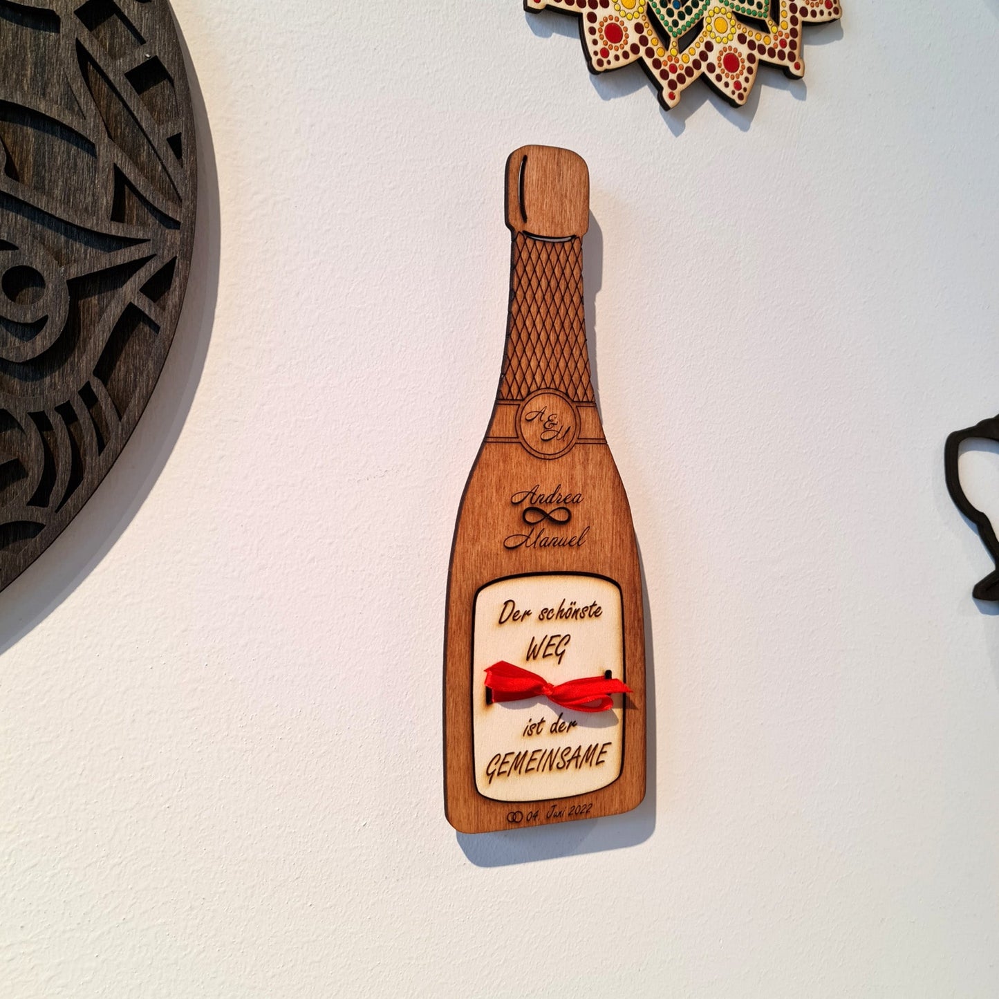 personalisierte Flasche "Hochzeit" aus Holz mit Geldfach | Wandbild | Geldgeschenk - Nanino Design Onlineshop -