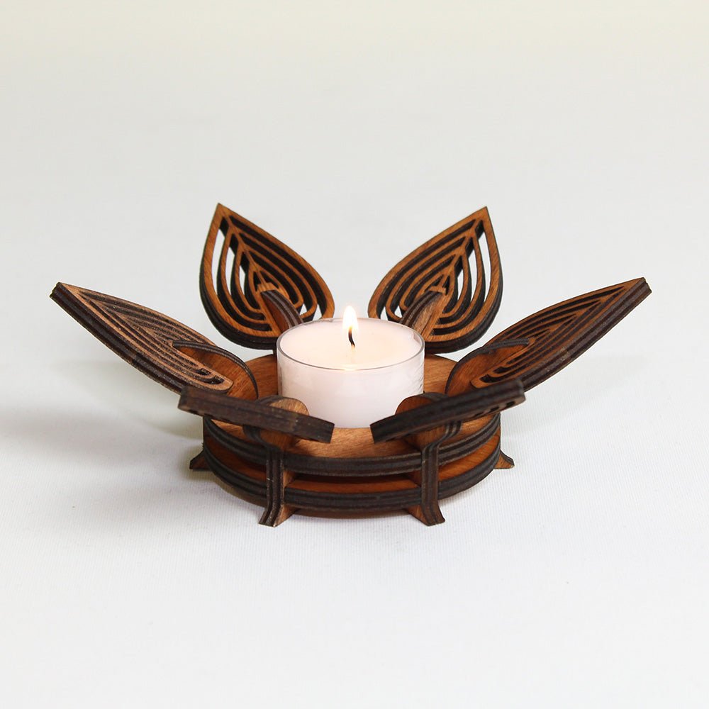 Teelichthalter Holz "Flame" - Nanino Design Onlineshop -