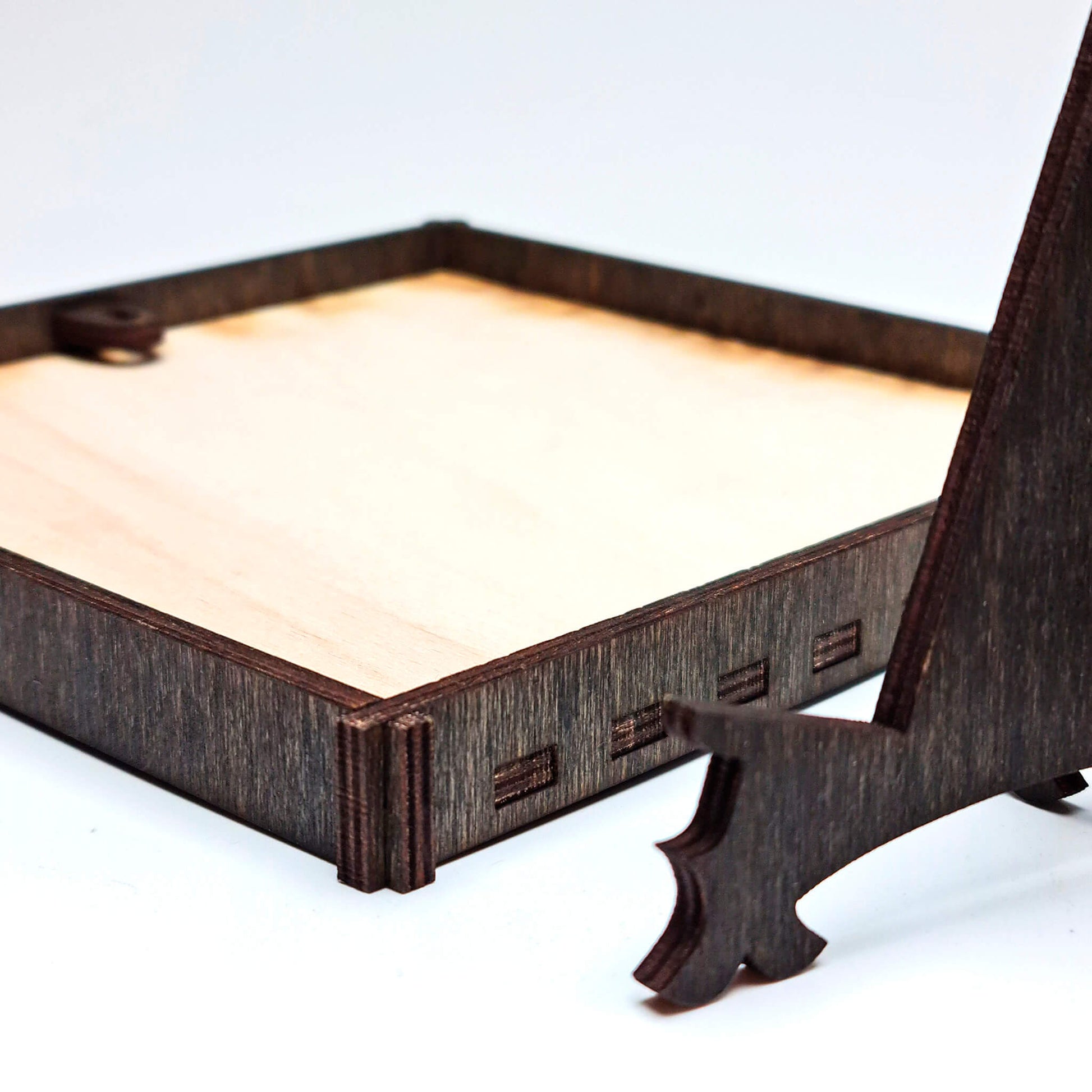 Foto auf Holz gedruckt, mit edlem Rahmen und Ständer, Quadratisch, 3 Größen - Nanino Design Onlineshop -
