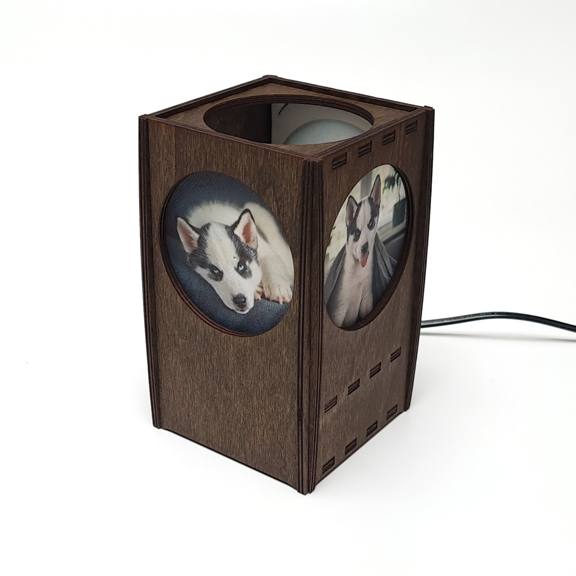 Fotolampe aus Holz mit 3 persönlichen Fotos - Bilderleuchte - Nanino Design Onlineshop -