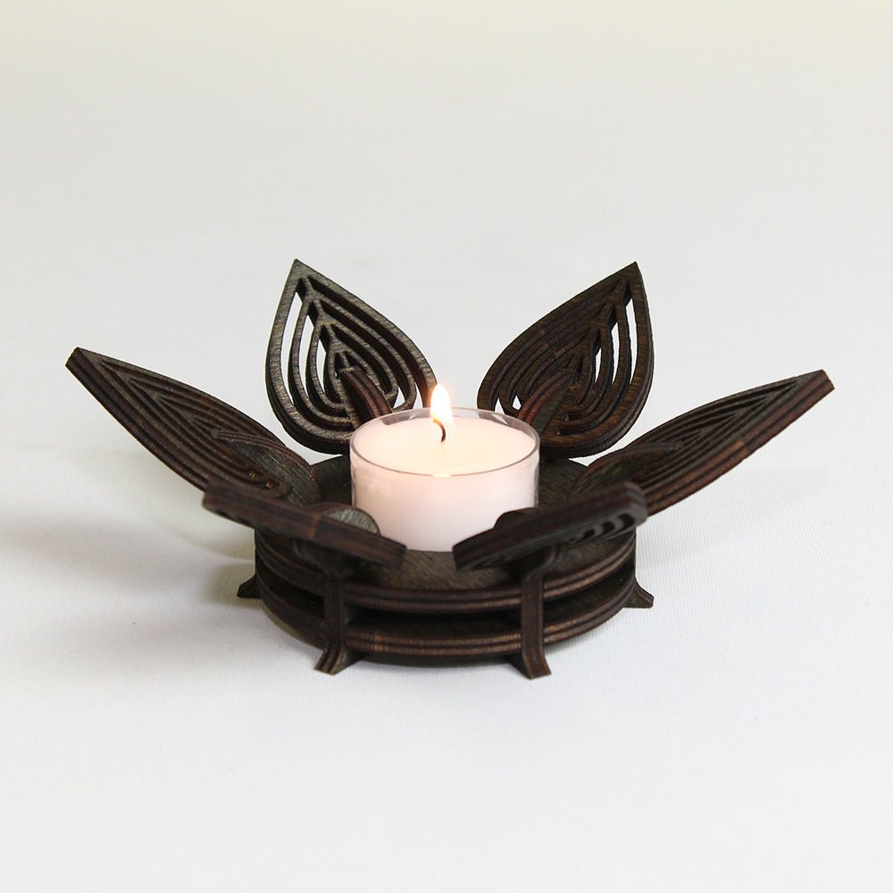Teelichthalter Holz "Flame" - Nanino Design Onlineshop -